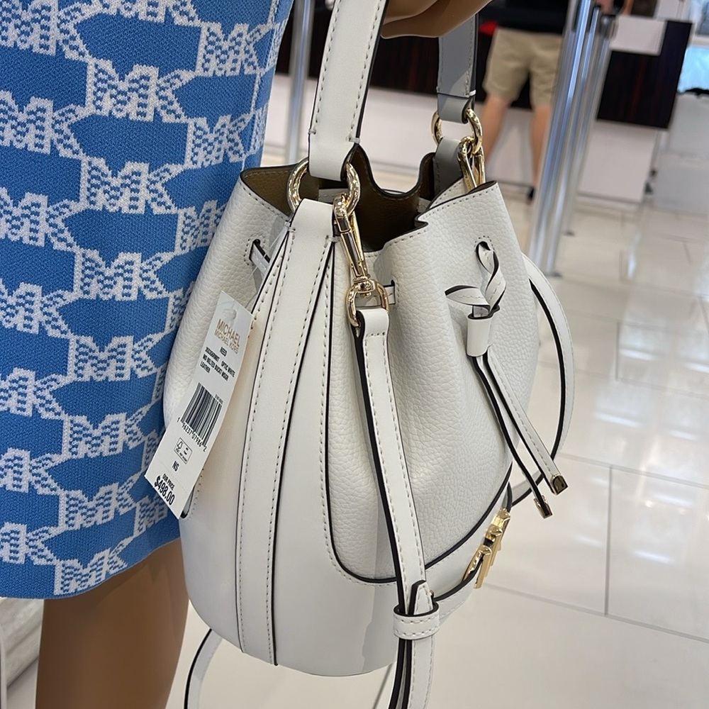 MICHAEL KORS
Reed Medium Pebbled Leather Bucket Bag Satchel Crossbody Handbag - Picture 13 of 16